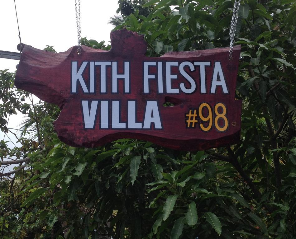 Kith Fiesta Villa Хіккадува Номер фото